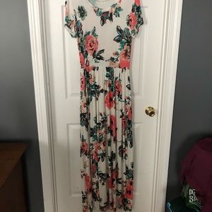 Reb & J 220 White Floral Maxi Dress L/XL